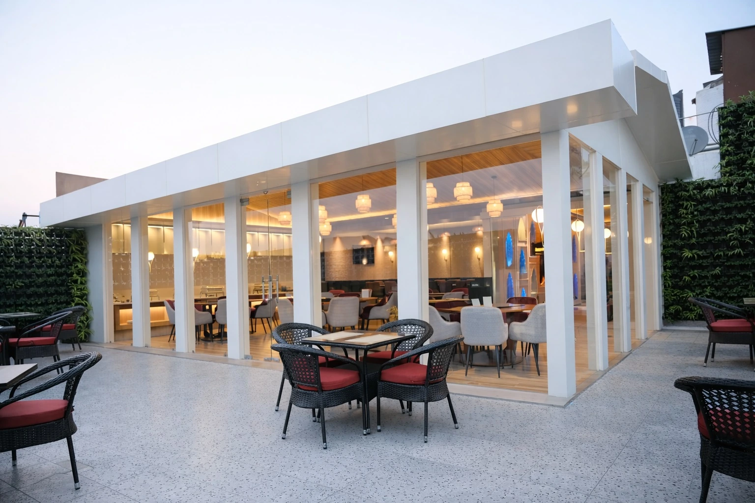 Rooftop Dining 2